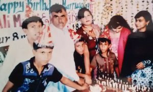 Larkana: The name of the family 9 members celebrating the birthday on the same day is included in the Guinness Book of World Records